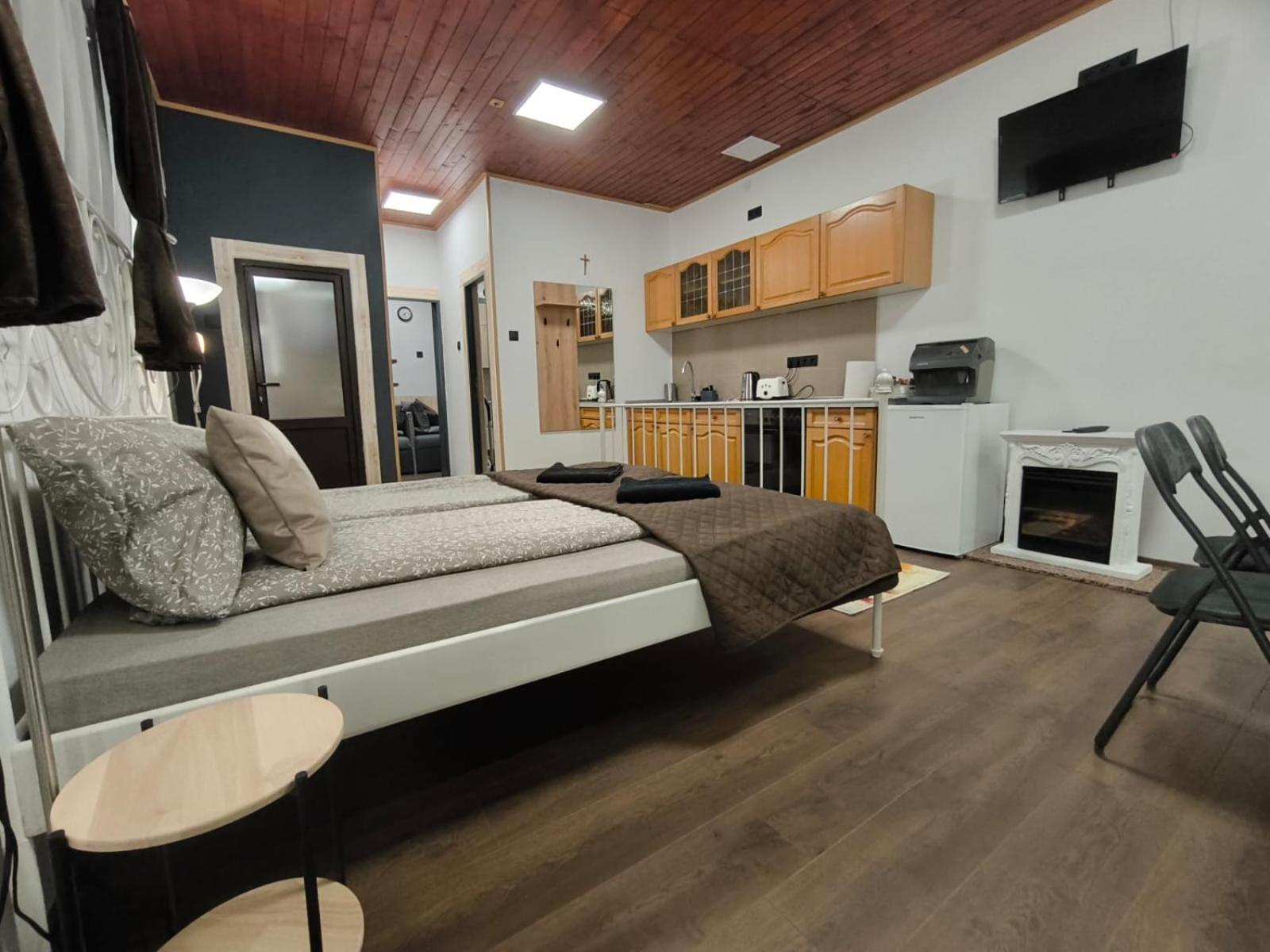 ميركورا تشيوك Morrison Apartments المظهر الخارجي الصورة