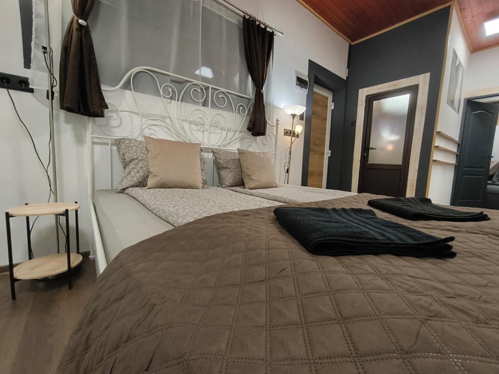 ميركورا تشيوك Morrison Apartments المظهر الخارجي الصورة