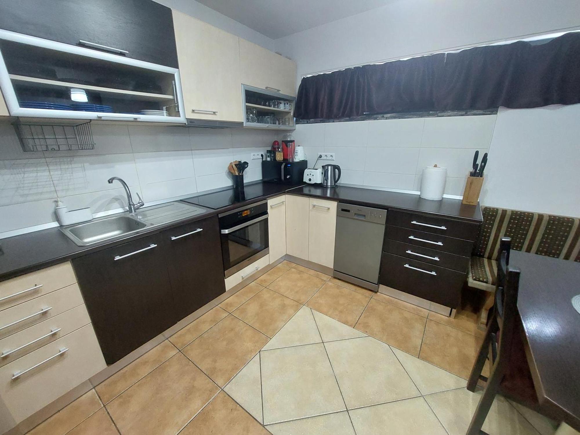 ميركورا تشيوك Morrison Apartments المظهر الخارجي الصورة