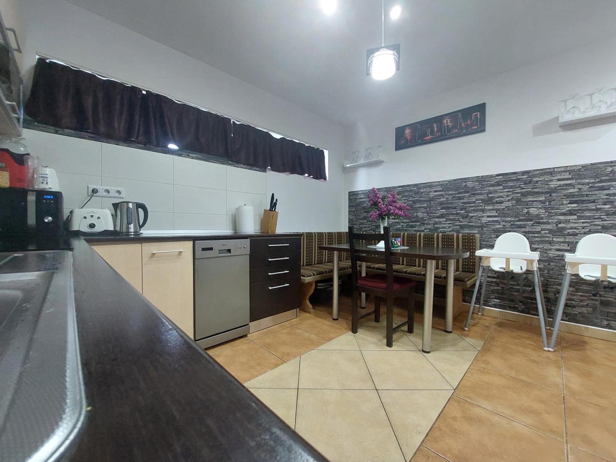 ميركورا تشيوك Morrison Apartments المظهر الخارجي الصورة