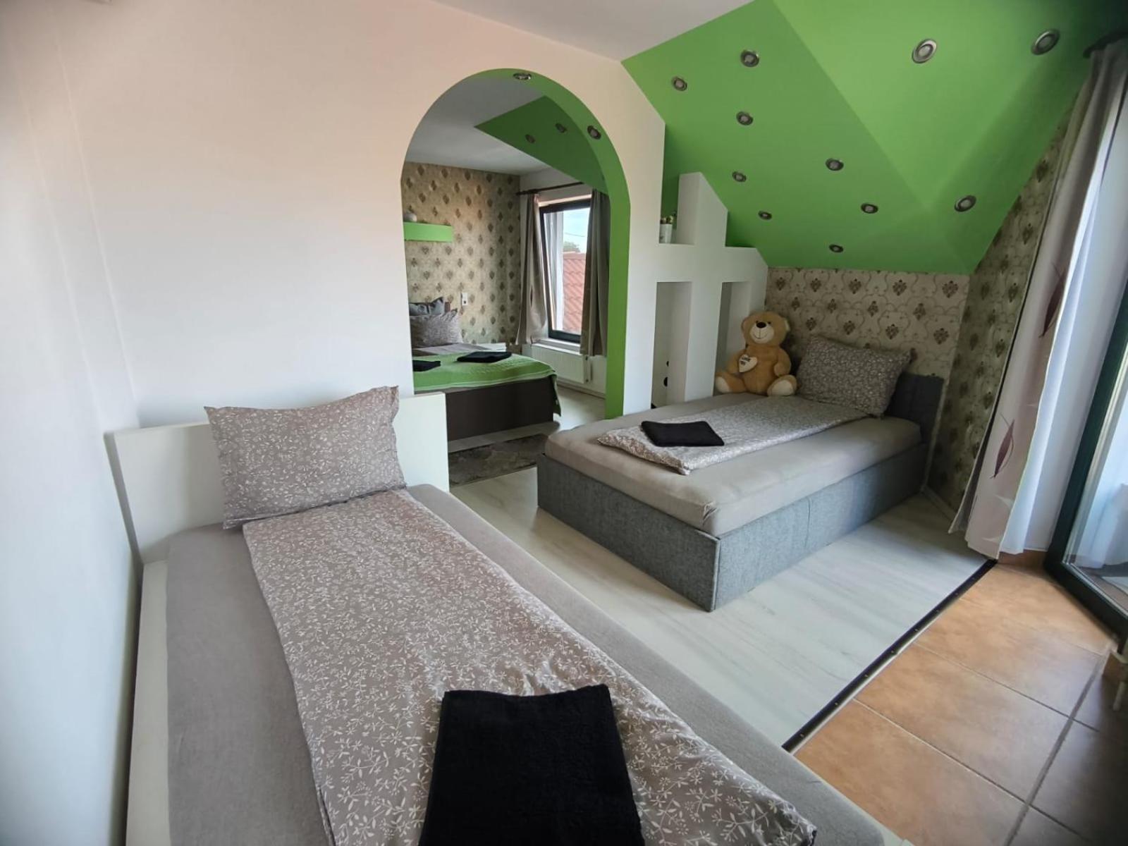 ميركورا تشيوك Morrison Apartments الغرفة الصورة